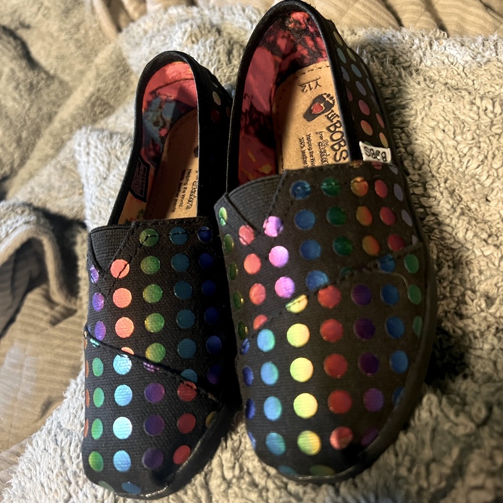 Bobs by Skechers. Metallic Rainbow Polka Dot Girls Shoes